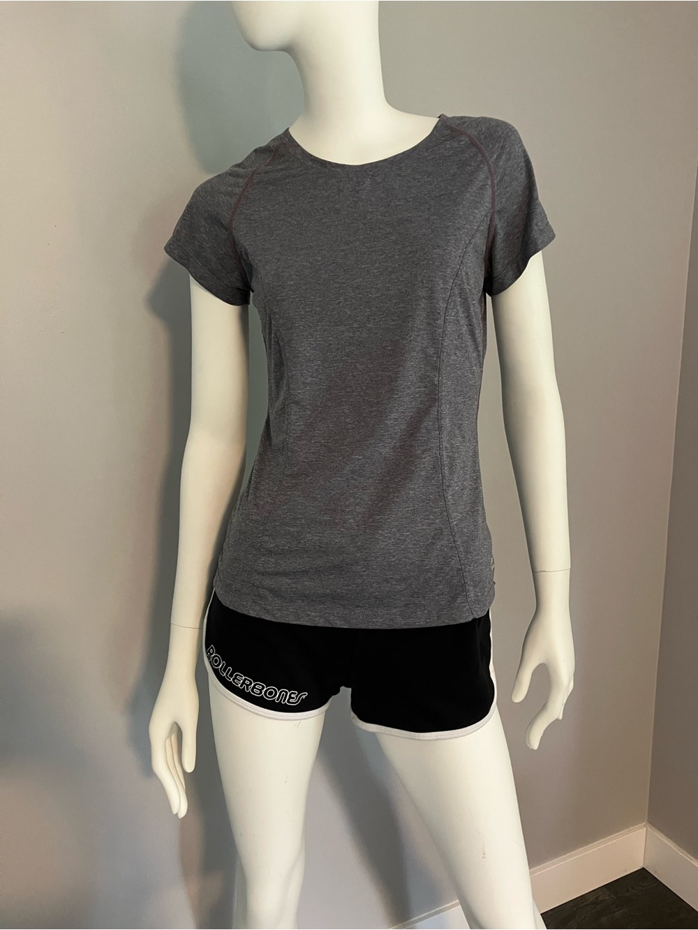Roots Heather Gray athletic Top with Red Contrast Stitching